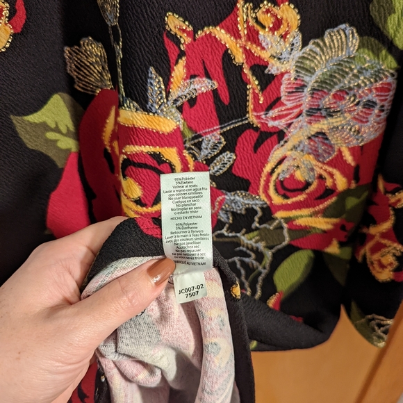 LuLaRoe Elegant Debbie - Picture 3 of 6